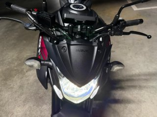 Suzuki GSX-S 750 Negra
