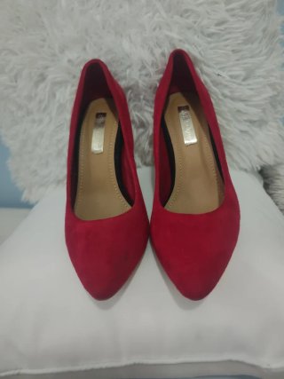 Zapatos de tacón rojos talla 37
