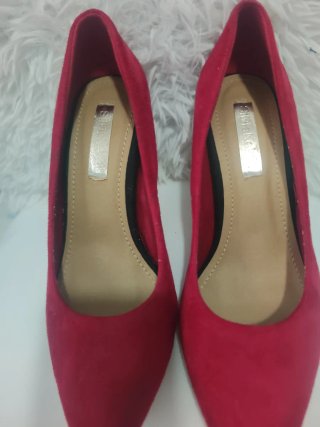 Zapatos de tacón rojos talla 37