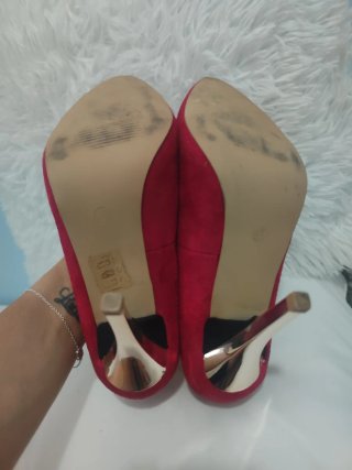 Zapatos de tacón rojos talla 37
