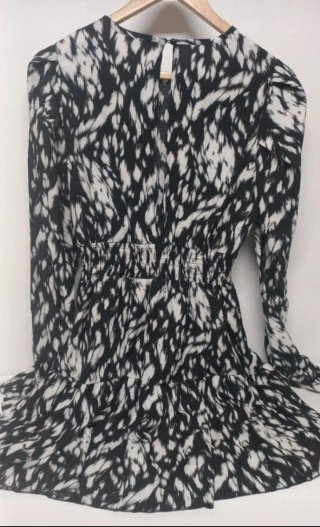 Vestido SHEIN tacto seda talla M