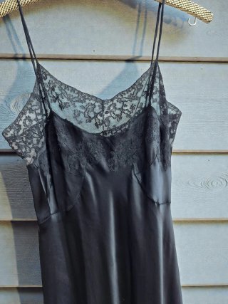 Vestido lencero vintage de pura  seda negra