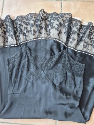 Vestido lencero vintage de pura  seda negra