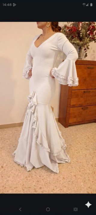 Traje de Flamenca Blanco TODAS LAS TALLAS