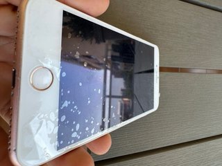 iPhone 8 Plus bianco e rosa