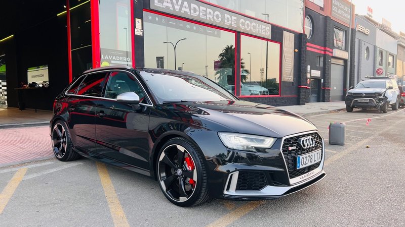 Audi RS3 2018 - foto 1