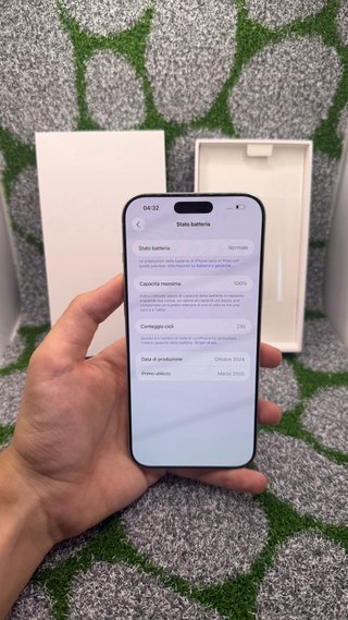 iPhone 16 Pro Max 256GB Argento - Batteria 100%