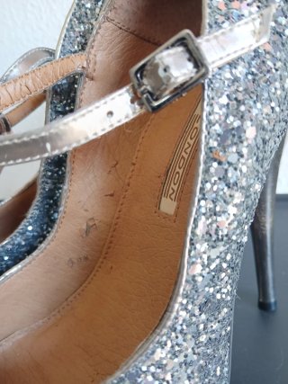 Zapatos tacónn Buffalo London Glitter Plata