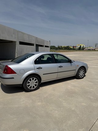 Ford Mondeo 2001