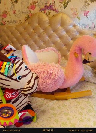 Juguetes XXL de peluche: cebra, flamenco y caballo