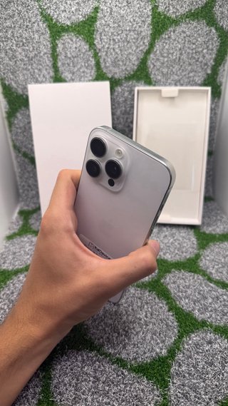 iPhone 16 Pro Max 256GB Argento - Perfetto stato
