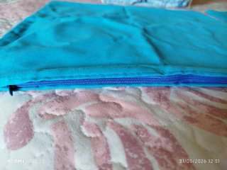 Colcha edredón reversible cama 90cm.Regalo cojines