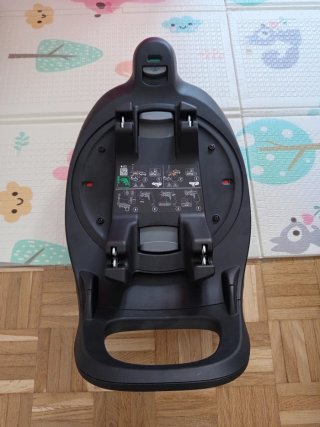 Silla bebé Chicco Grupo 0+ Isofix i-Size