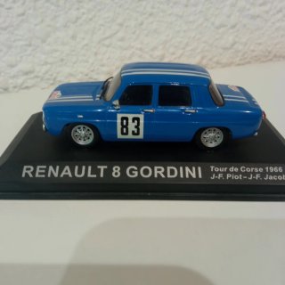 Coche escala 1/43 Renault 8 Gordini 1966