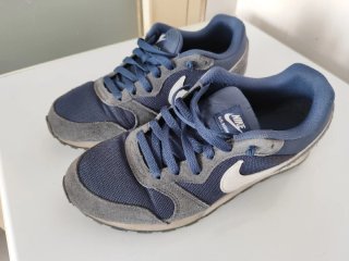 Zapatillas Nike MD Runner 2 Talla 42