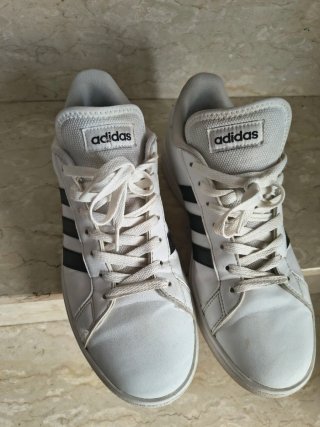 Scarpe Adidas Grand Court bianche
