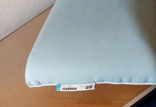 Almohada ergonómica azul/blanco