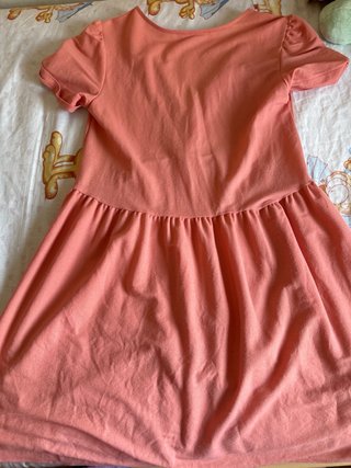 Vestido rosa corto con botones