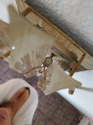 Lámpara de pared antigua cristal y metal