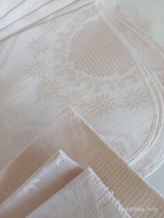 Tovaglioli in tessuto beige vintage puro cotone
