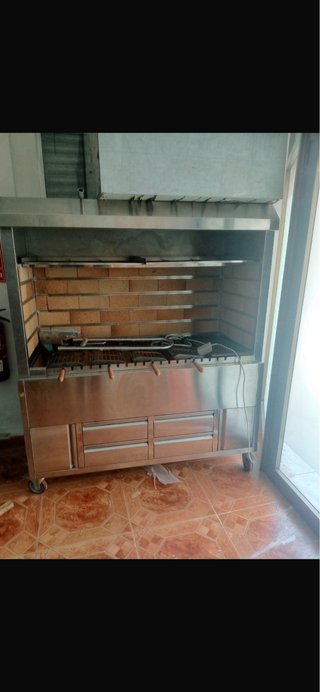 Barbacoa de obra y metal precio negociable