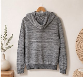 Chaqueta gris con cremallera