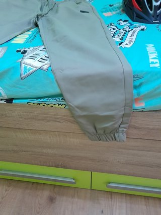 2 Pantalones y 2 Cascos Bici MANFINITY S