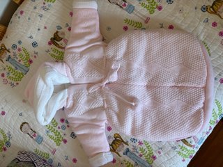 Saco para recién nacida rosa tejido de 1 mes 50cm