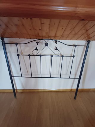 Cabecero forja cama negra 1.35