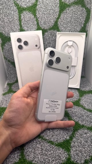 iPhone 17 Pro Max 256GB Argento Nuovo Da Attivare