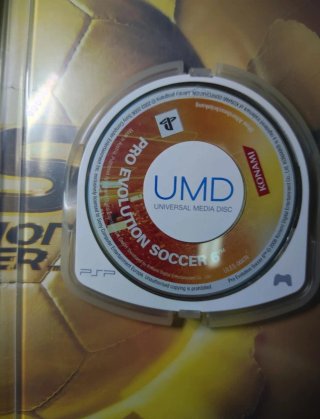 PES 6 Pro Evolution Soccer PSP #A1032