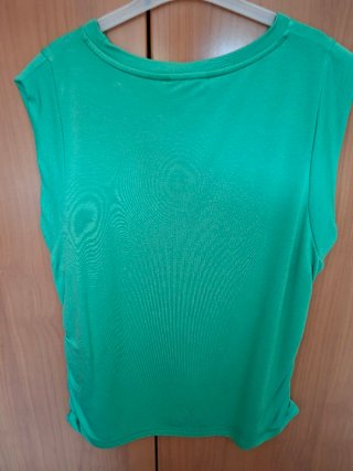 A ESTRENAR camiseta sin mangas
