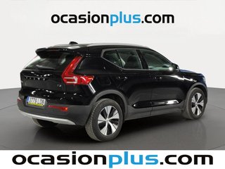 Volvo XC40 T3 Momentum Auto 120 kW (163 CV)