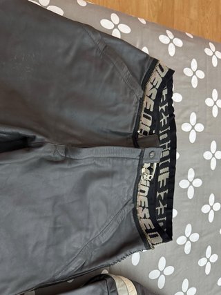 Mono de moto Dainese negro