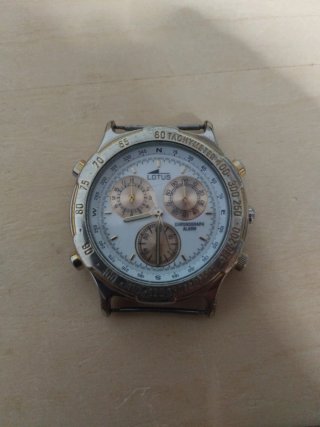 Reloj Lotus para repuestos