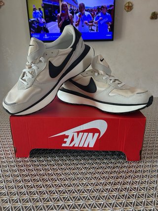 Scarpe Nike Beige/Nero