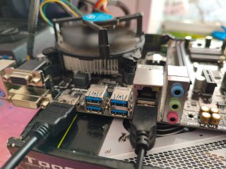 Gigabyte GA-H81M Placa Base