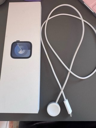 Apple Watch Series 9 41mm GPS Medianoche