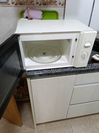 Microondas Lynx 700W-1150W