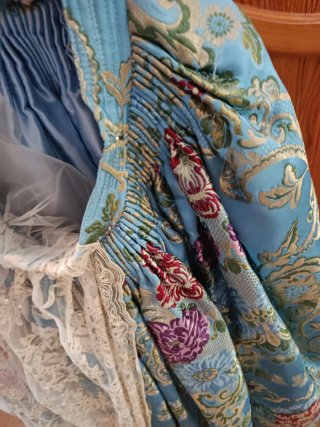Traje Fallera Siglo XVIII con Zapatos