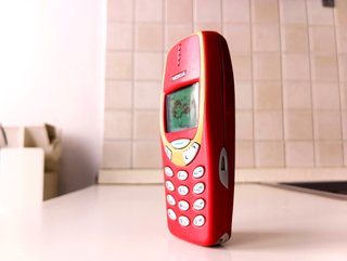 Nokia 3310 + Batteria Nuova + Caricabatterie Rosso