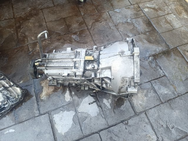 GS6-17DG Caja de cambios manual BMW