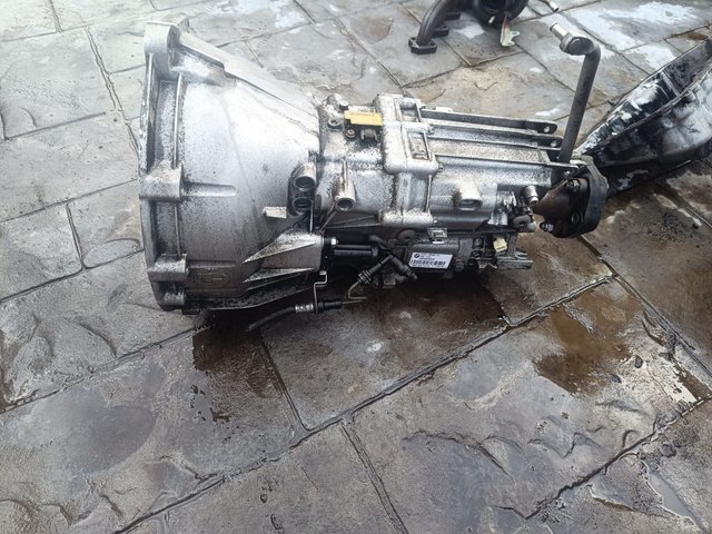 GS6-17DG Caja de cambios manual BMW