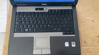 Dell Latitude D520 con Puerto Serie y XP