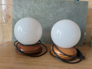 Lámparas de mesita de noche   madera y cristal