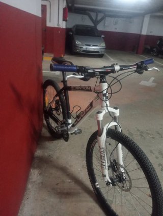 Bicicleta CUBE ATTENTION
