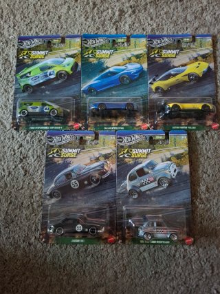 Coleção Completa Hot Wheels Summit Surge