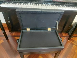Piano Kawai Híbrido, modelo NOVUS NV5, Negro