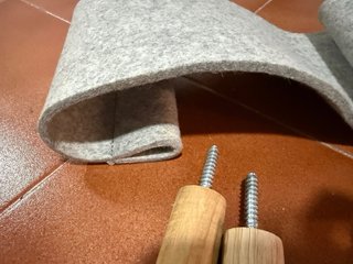 Estante Bolia fieltro lana madera