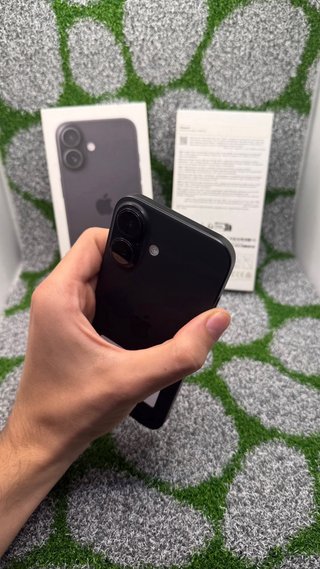 iPhone 16 128GB Nero - Batteria 100%